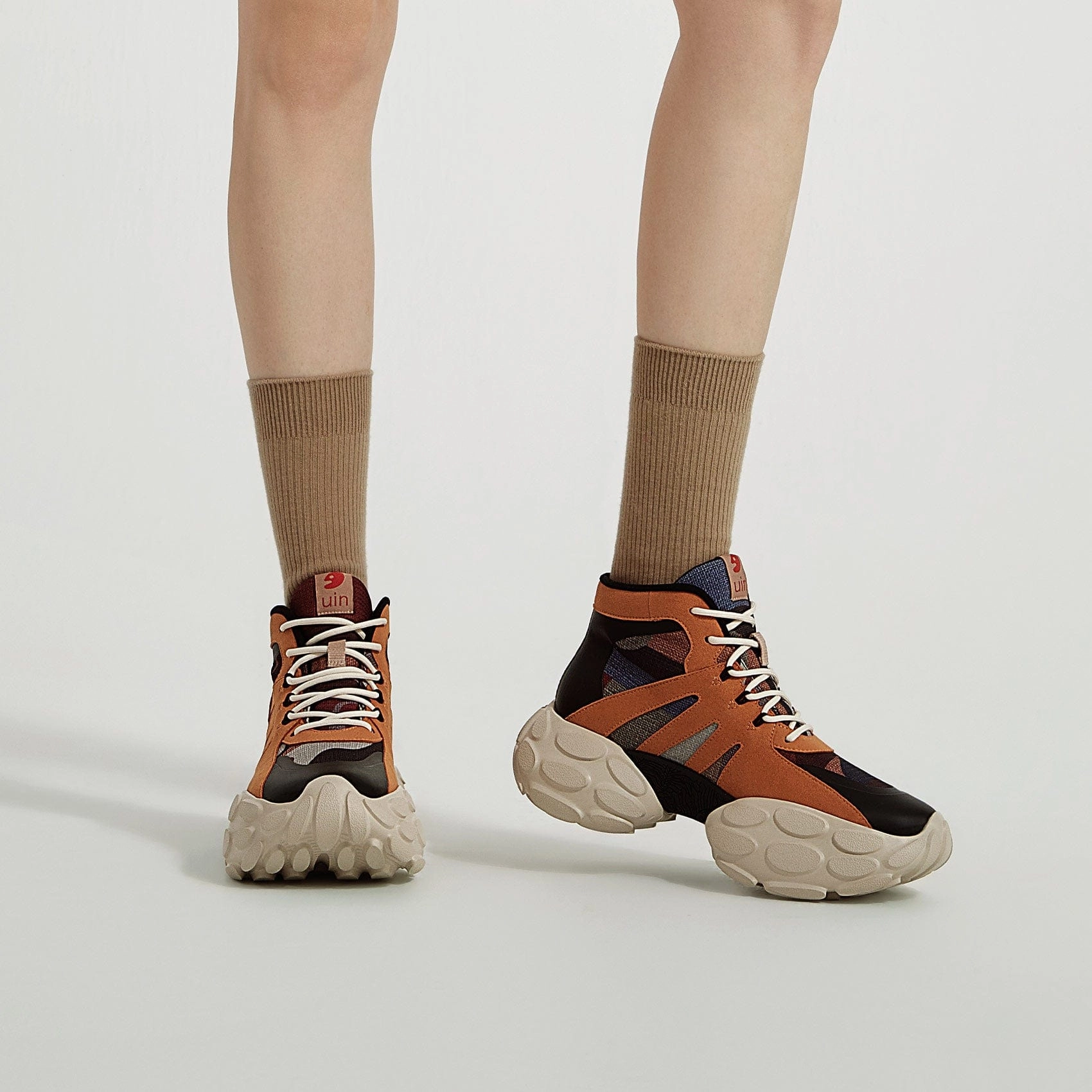 Modern Morandi Mulhacen III Women Track And Trail Shoes