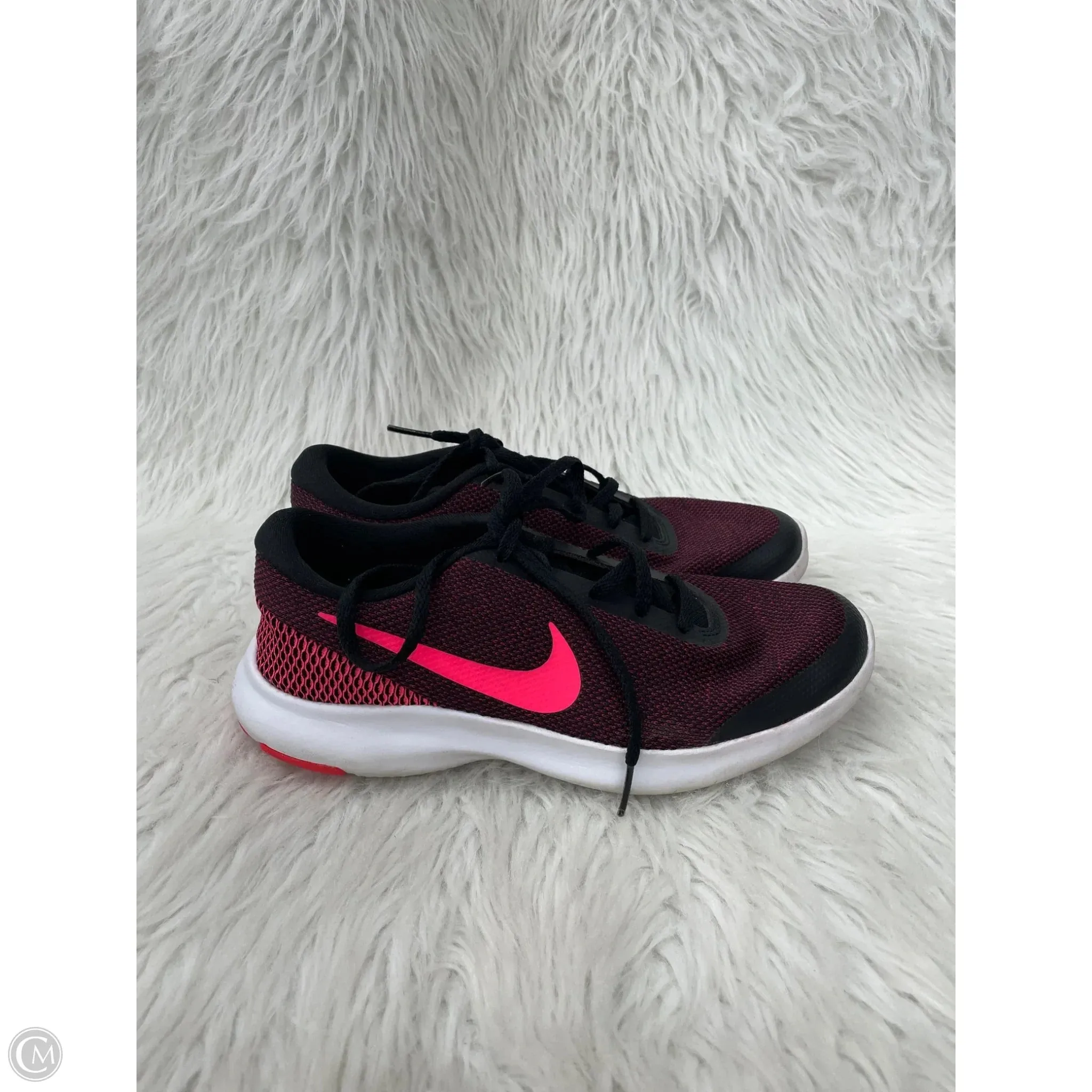 U Of M Nike Shoes Shoes Athletic By Nike In Black & Gold, Size: 7.5