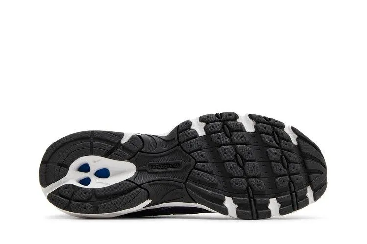 New Balance 237 Sneakers New Balance 740v2 Concord Grape