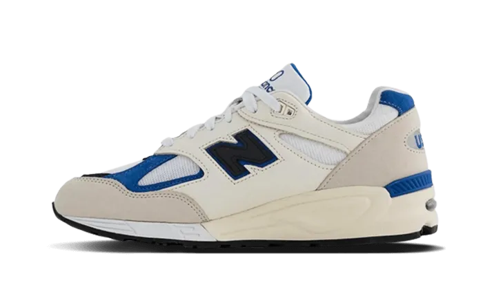 Women's New Balance Suede New Balance 990 v2 Made In USA White Blue