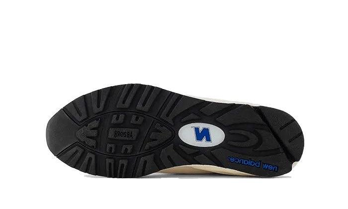 New Balance 990 v2 Made In USA White Blue New Balance 574 Takumi