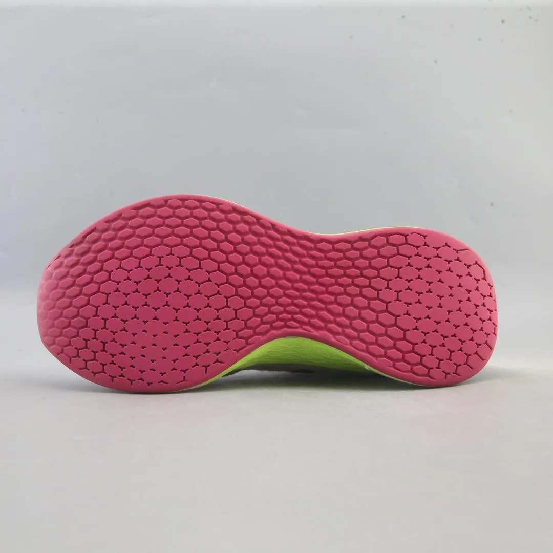 NEW BALANCE FRESH FOAM ROAV New Balance Set Womens