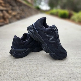 NEW BALANCE 9060 GS 'BLACK CAT' New Balance 9060 'white Black'