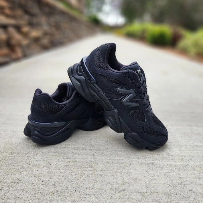 New Balance 940 Womens NEW BALANCE 9060 GS 'BLACK CAT'