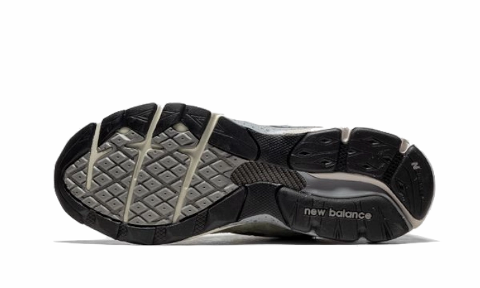 New Balance 990 V3 Patta Keep Your Family Close New Balance Blue And Yellow