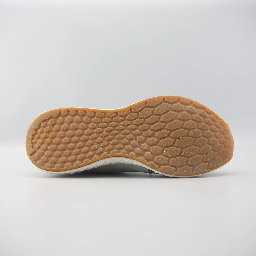 NEW BALANCE FRESH FOAM CRUZ V1 Women's New Balance 530 Beige