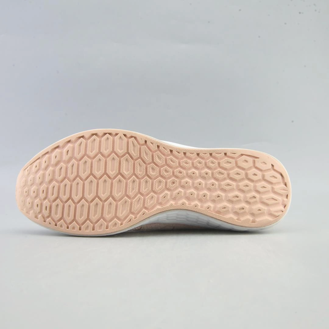 New Balance White Turf Shoes NEW BALANCE FRESH FOAM CRUZ V2