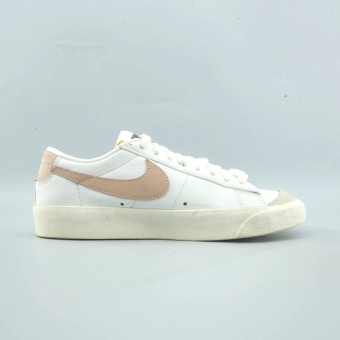 Nike College Shoes NIKE  BLAZER LOW '77