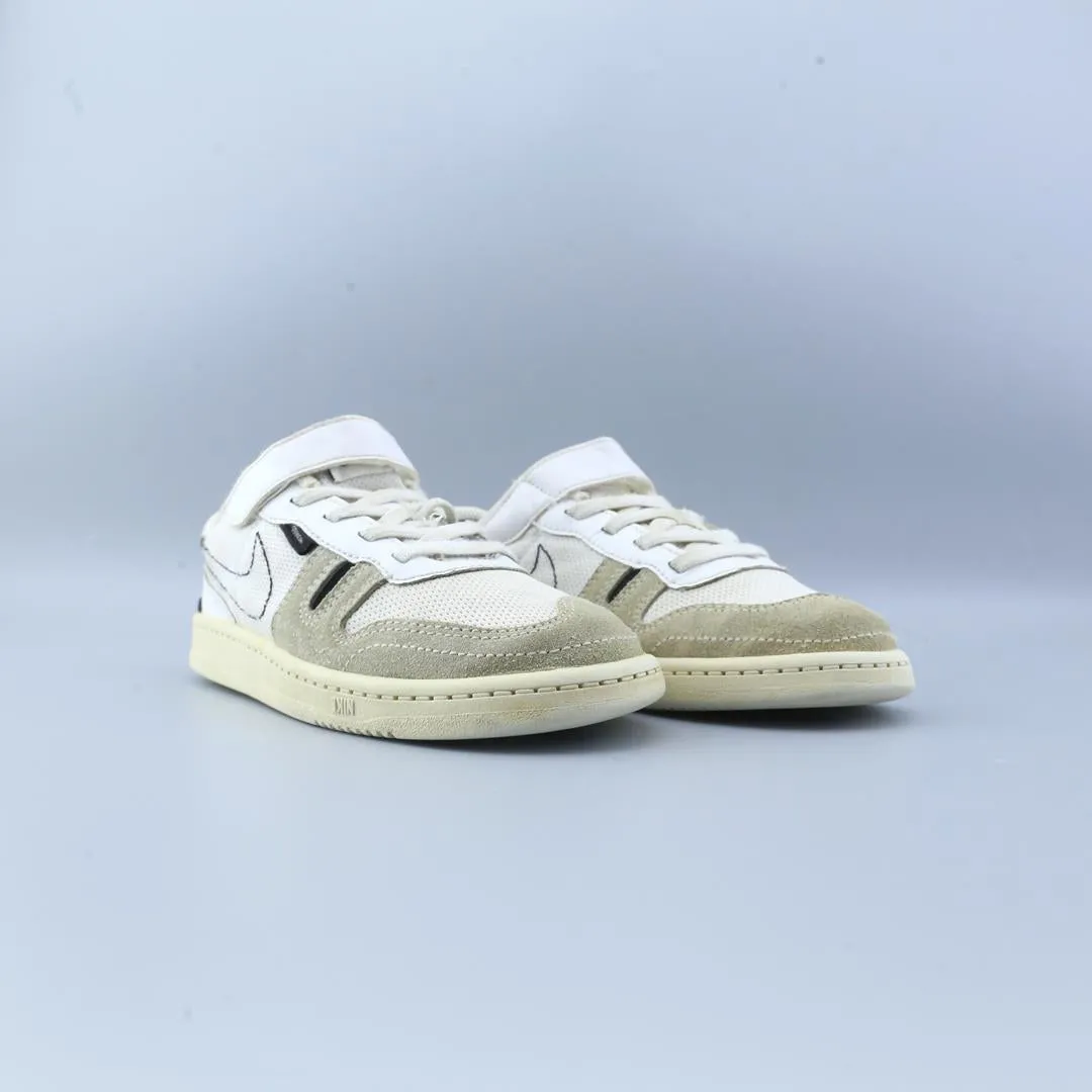 Curry Nike Shoes NIKE SQUASH TYPE