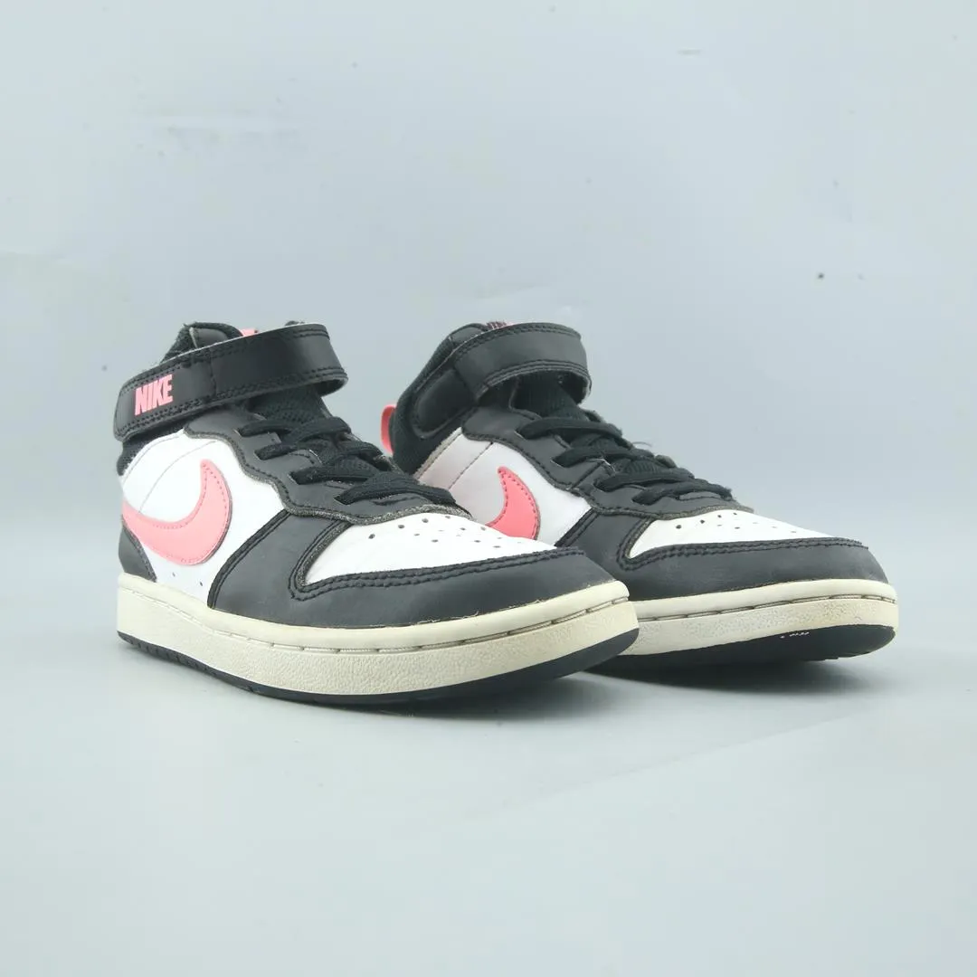 NIKE  COURT BOROUGH MID 2 Nike Air Force 1 07 Shoes