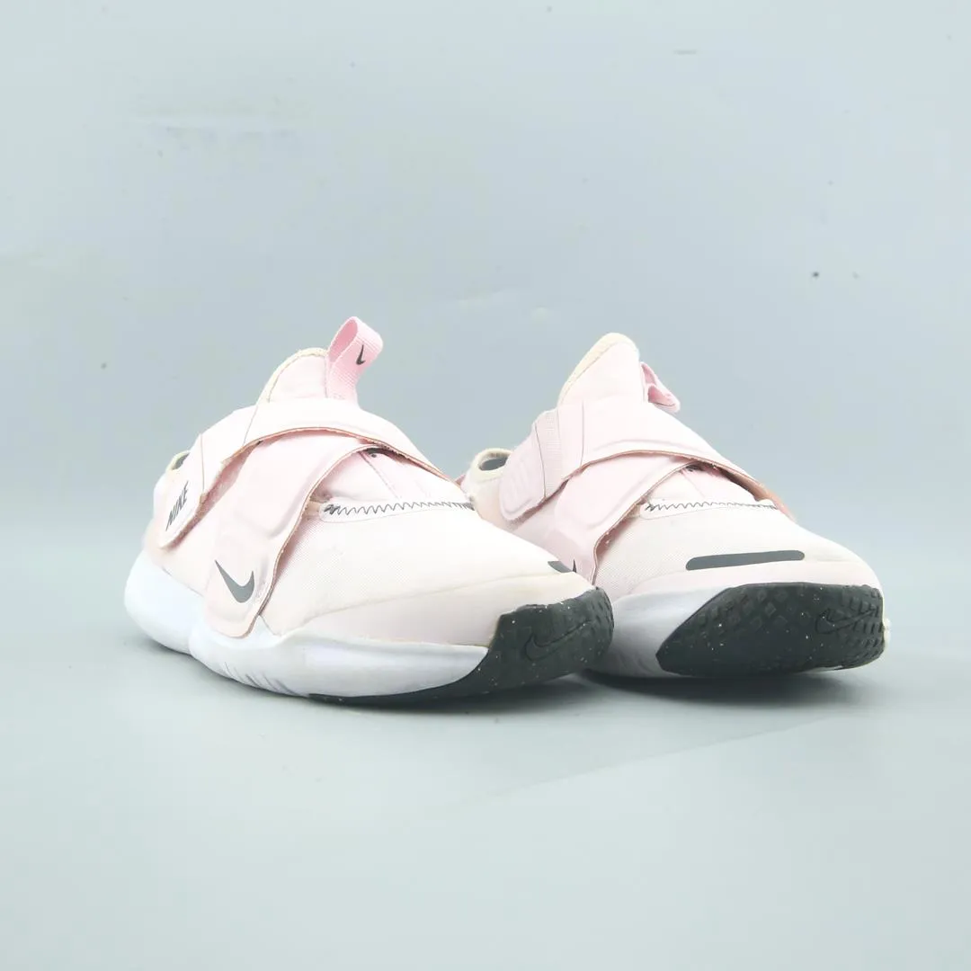 NIKE FLEX ADVANCE PS Highest Priced Nike Shoes