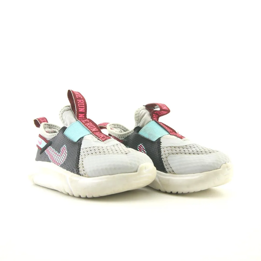 Footwear Nike Shoes NIKE  FLEX PLUS