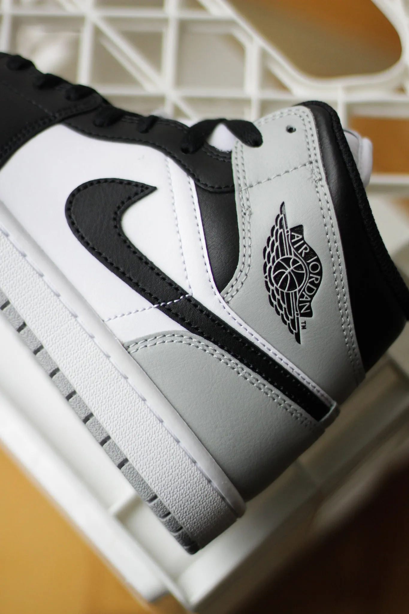 Nike Shoes With Zip AIR JORDAN 1 MID "WHITE/BLACK-LT SMOKE GREY"