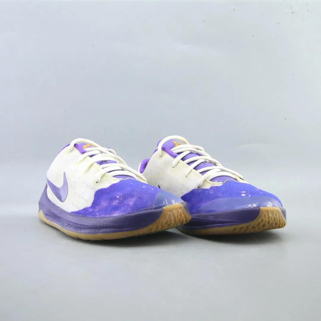 NIKE  KD 8 QS Nike Jog Shoes