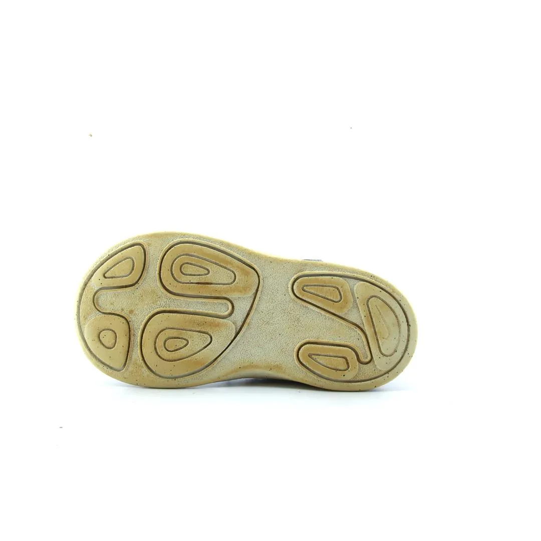 Nike Huarache Basketball Shoes NIKE REVOLUTION 4