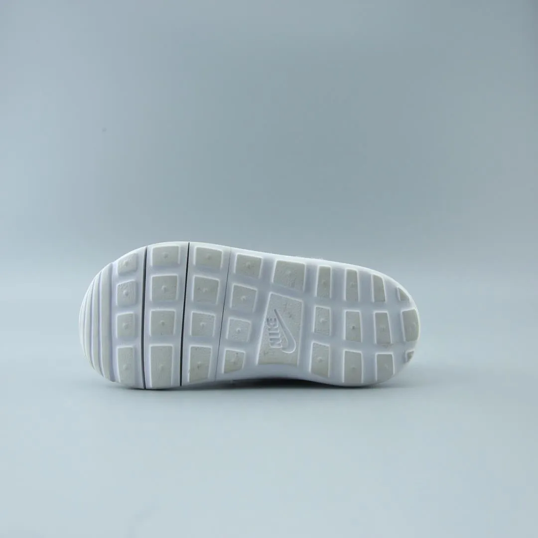 NIKE ROSHE ONE Nike Shoes Flyknit Lunar