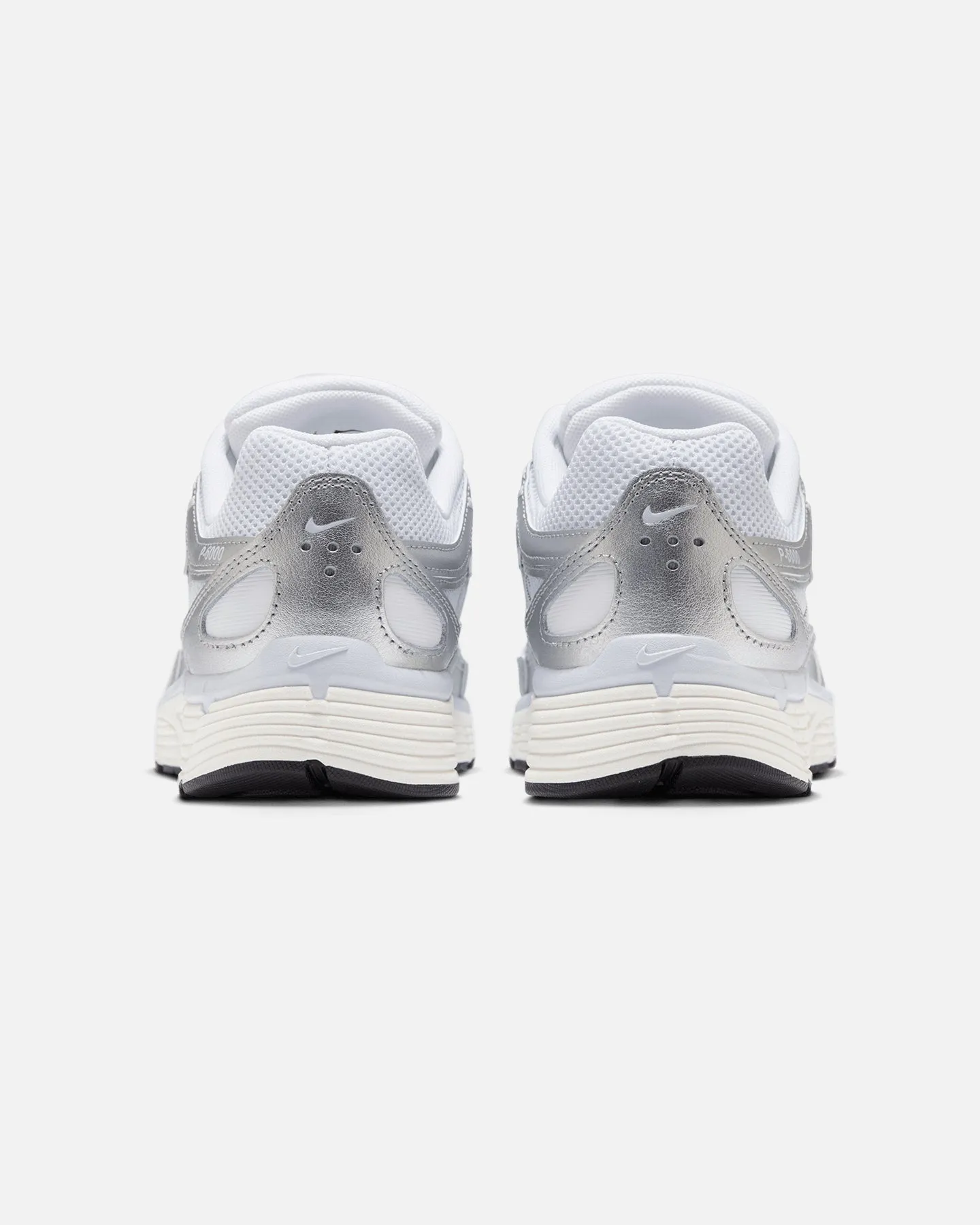 Hiking Shoes Nike Nike Women's P-6000 White/Silver