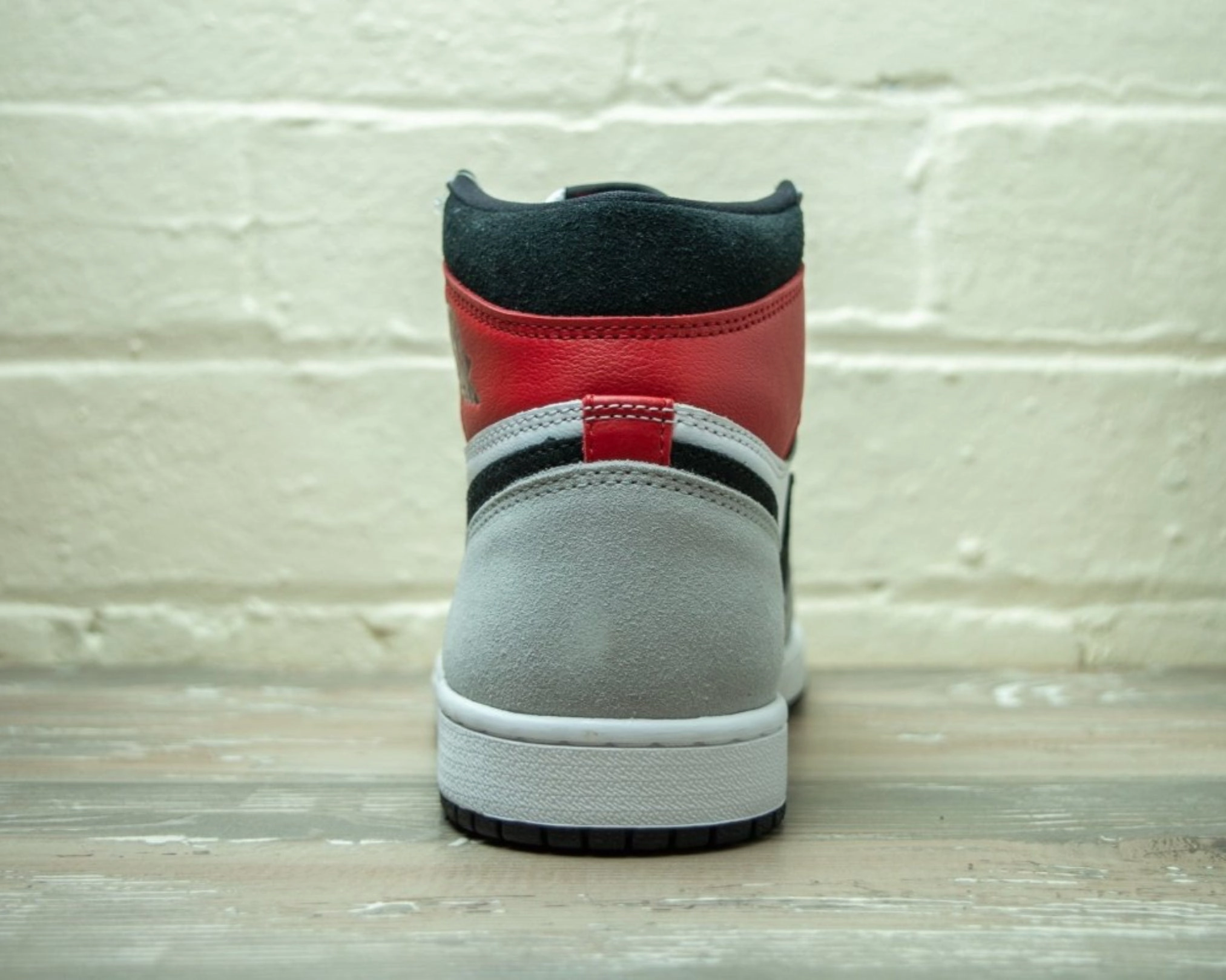 Nike Air Jordan 1 Retro High Light Smoke Grey 555088 126 Spongebob Nike Shoes