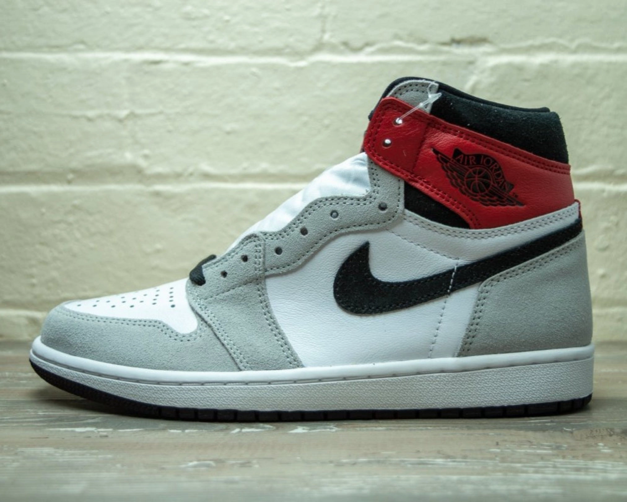 Nike Kobe All Star Shoes Nike Air Jordan 1 Retro High Light Smoke Grey 555088 126