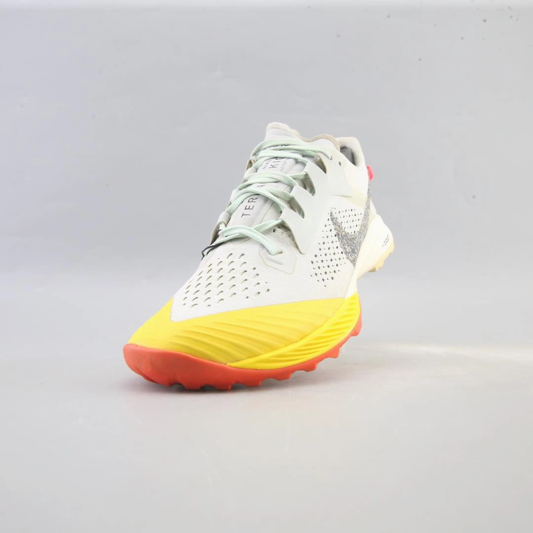 Nike Shoes With Gold Swoosh NIKE AIR ZOOM TERRA KIGER 6