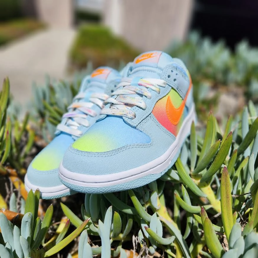 Nike Gymnastics Shoes Nike Dunk Low GS 'RAINBOW'