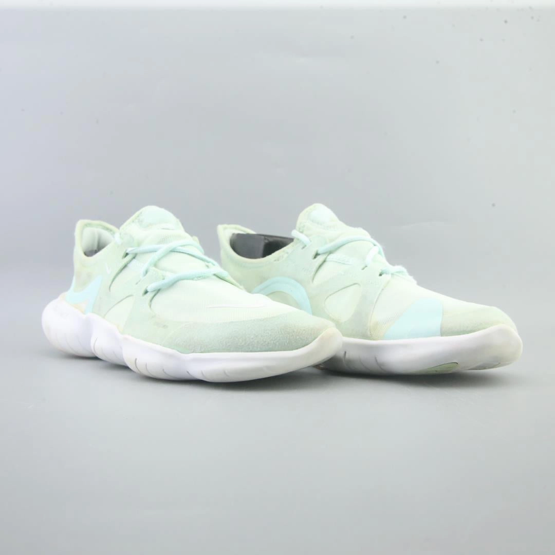 NIKE FREE RN 5.0 Nike Tiempo Futsal Shoes