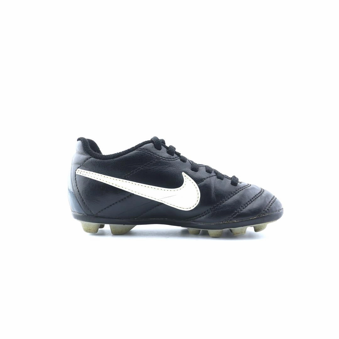 NIKE JR. YOUTH TIEMPO RIO FG-R Nike Outlet Running Shoes
