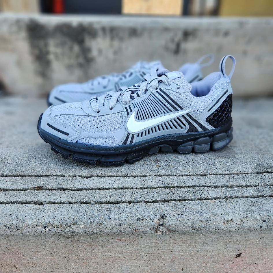 Nike Jordan Shoes Store Nike Zoom Vomero 5 GS