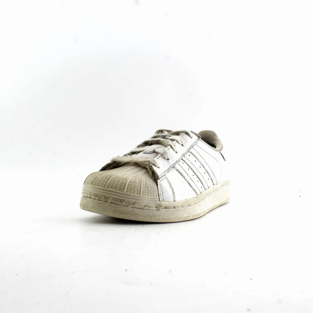 ADIDAS . Adidas Japanese Writing Shoes