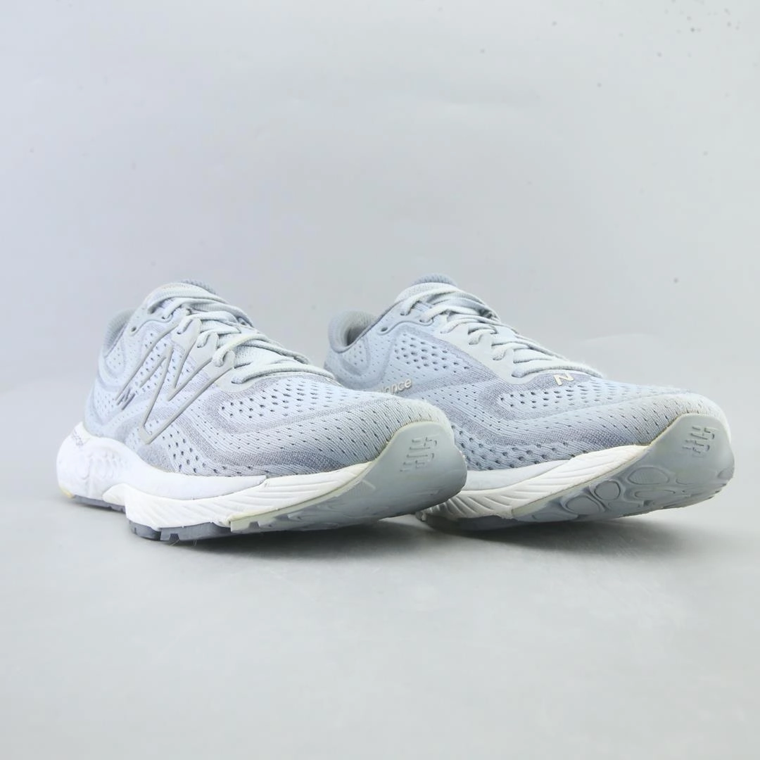 New Balance White 530 NEW BALANCE FRESH FOAM X 880 V13