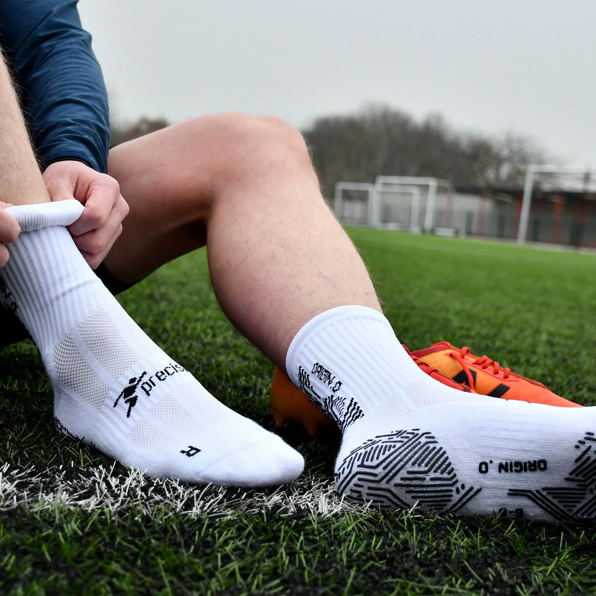 Best Synthetic Soccer Cleats Origin.0 Grip Socks (White)