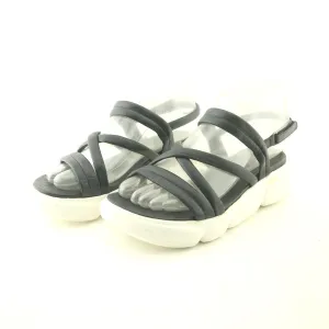 TAMARIS . Converse Shoes Sandals