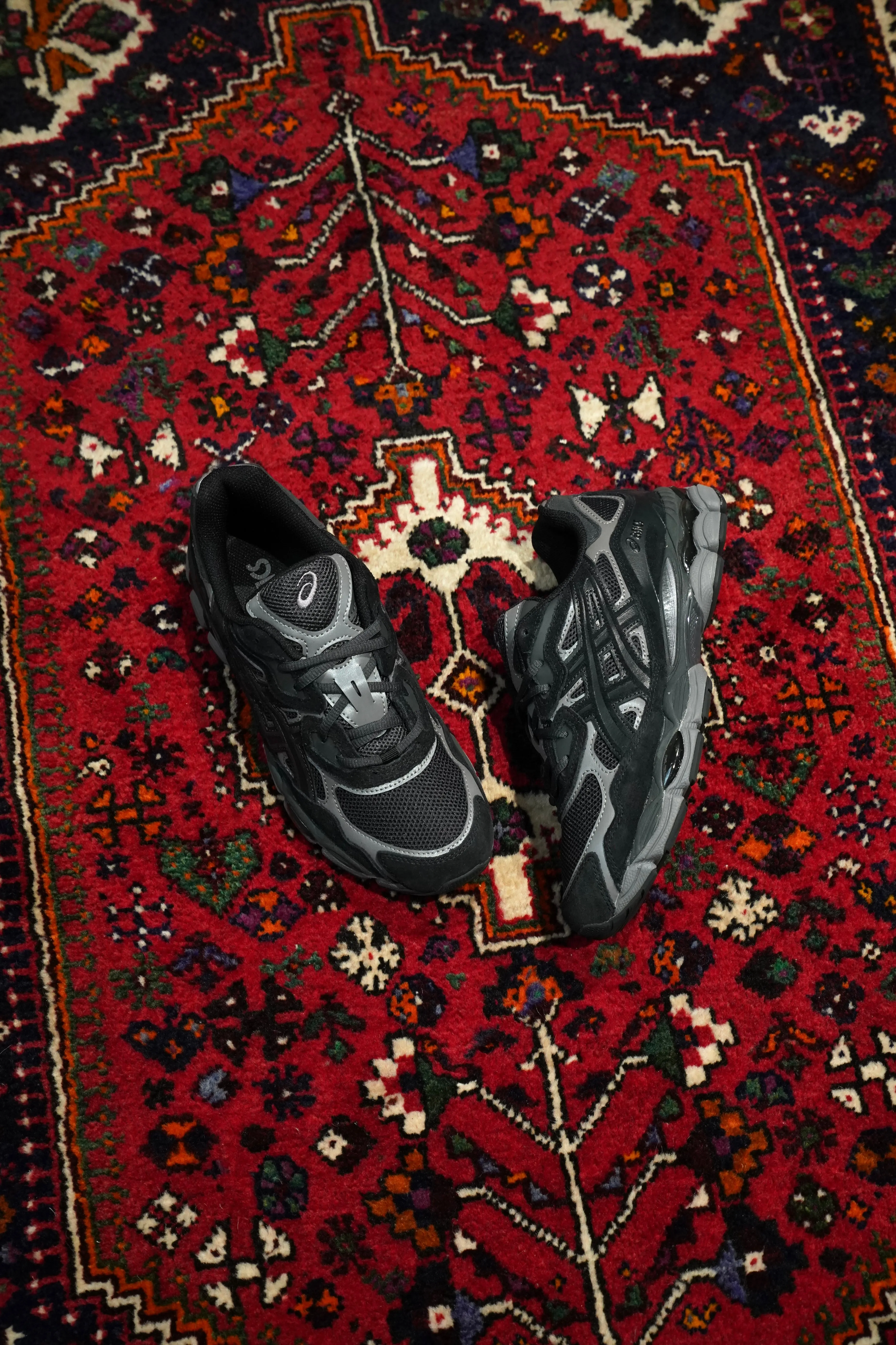 asics GEL-NYC (GRAPHITE GREY/BLACK) Asics Gel Nimbus 20 Sp Running Shoe