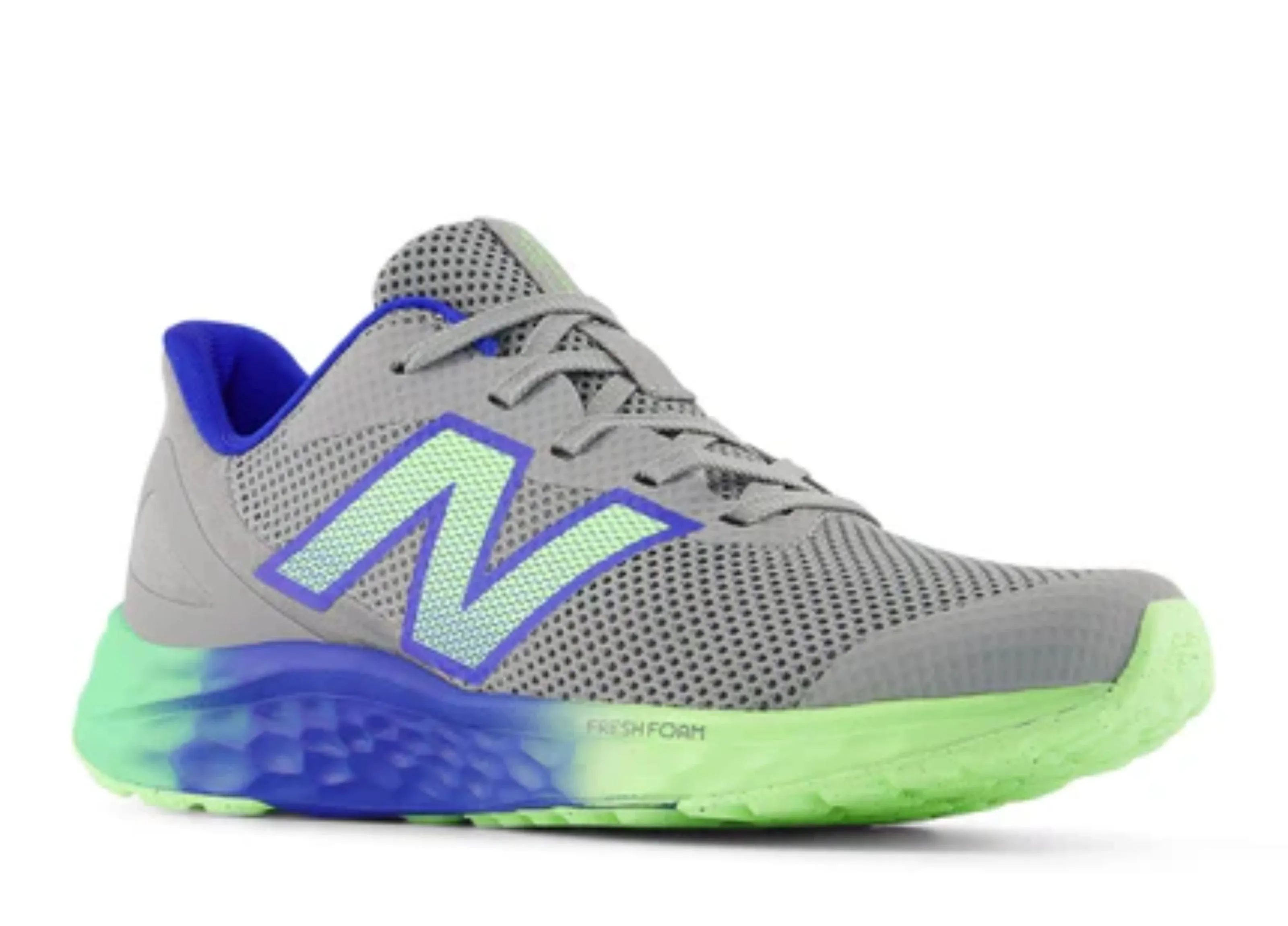 New Balance 990v3 Navy NEW BALANCE Arishi V4