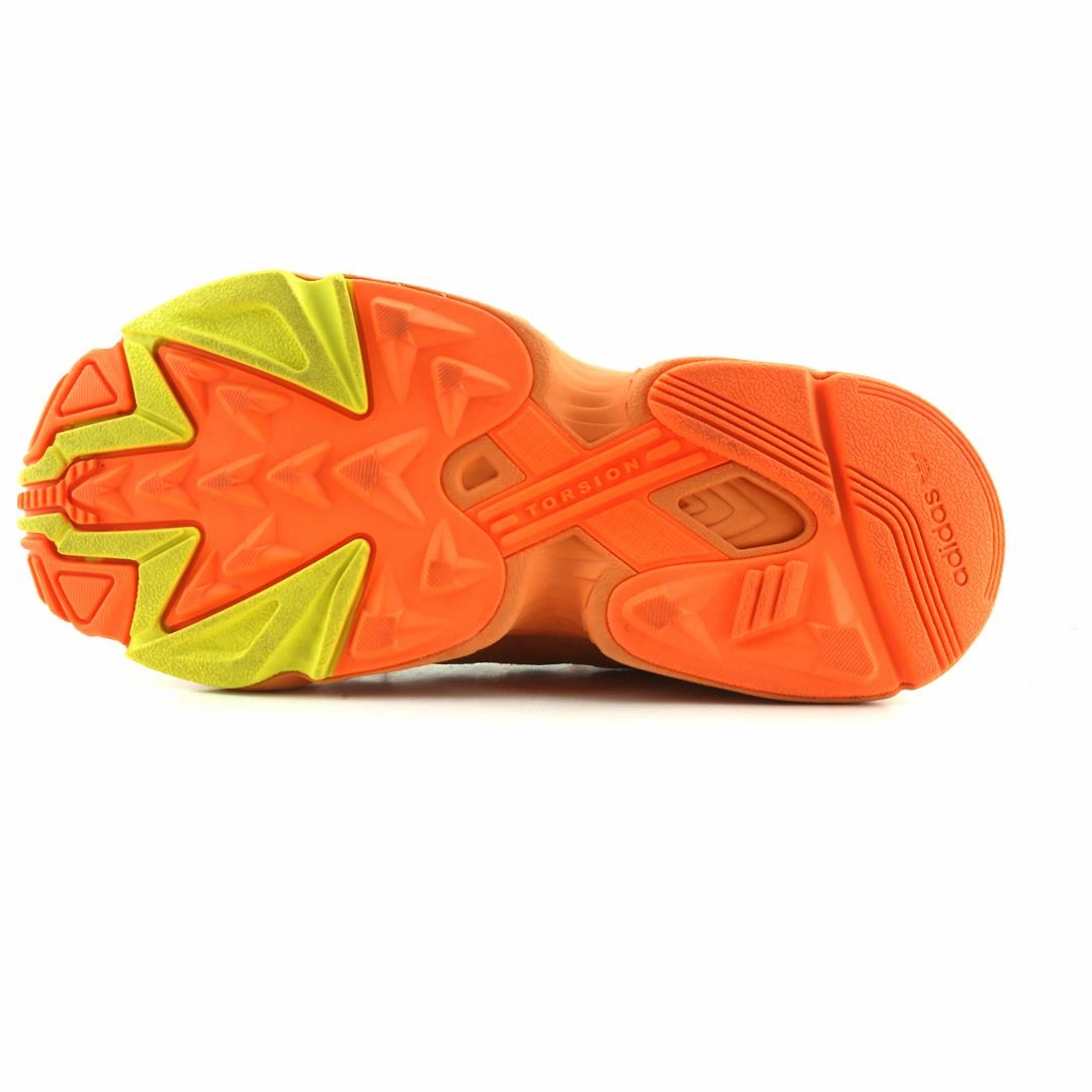 Best Casual Training Shoes ADIDAS YUNG-1 HI-RES