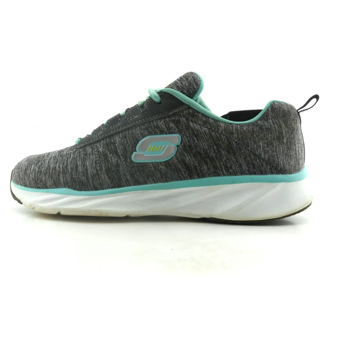SKECHERS LITE WEIGHT Best Running Shoes For Asphalt