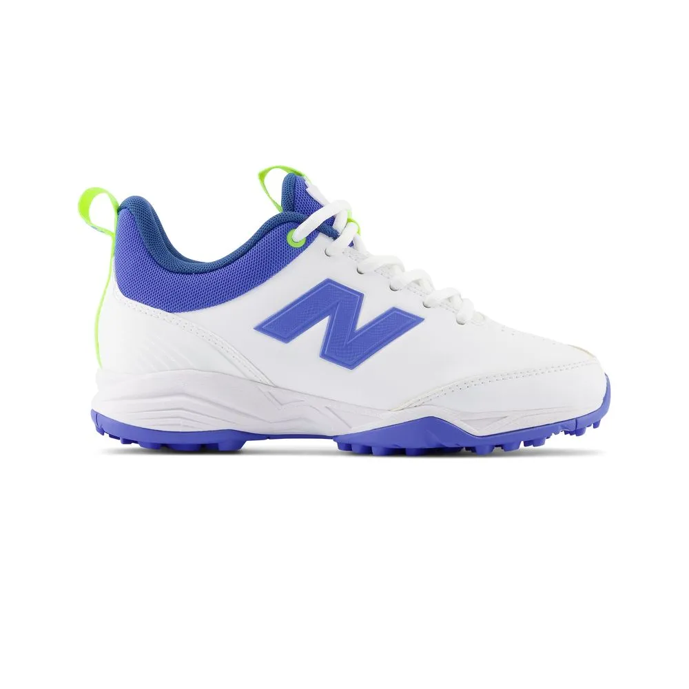 9060 New Balance Beige New Balance KC4020 - Kids Cricket Shoes