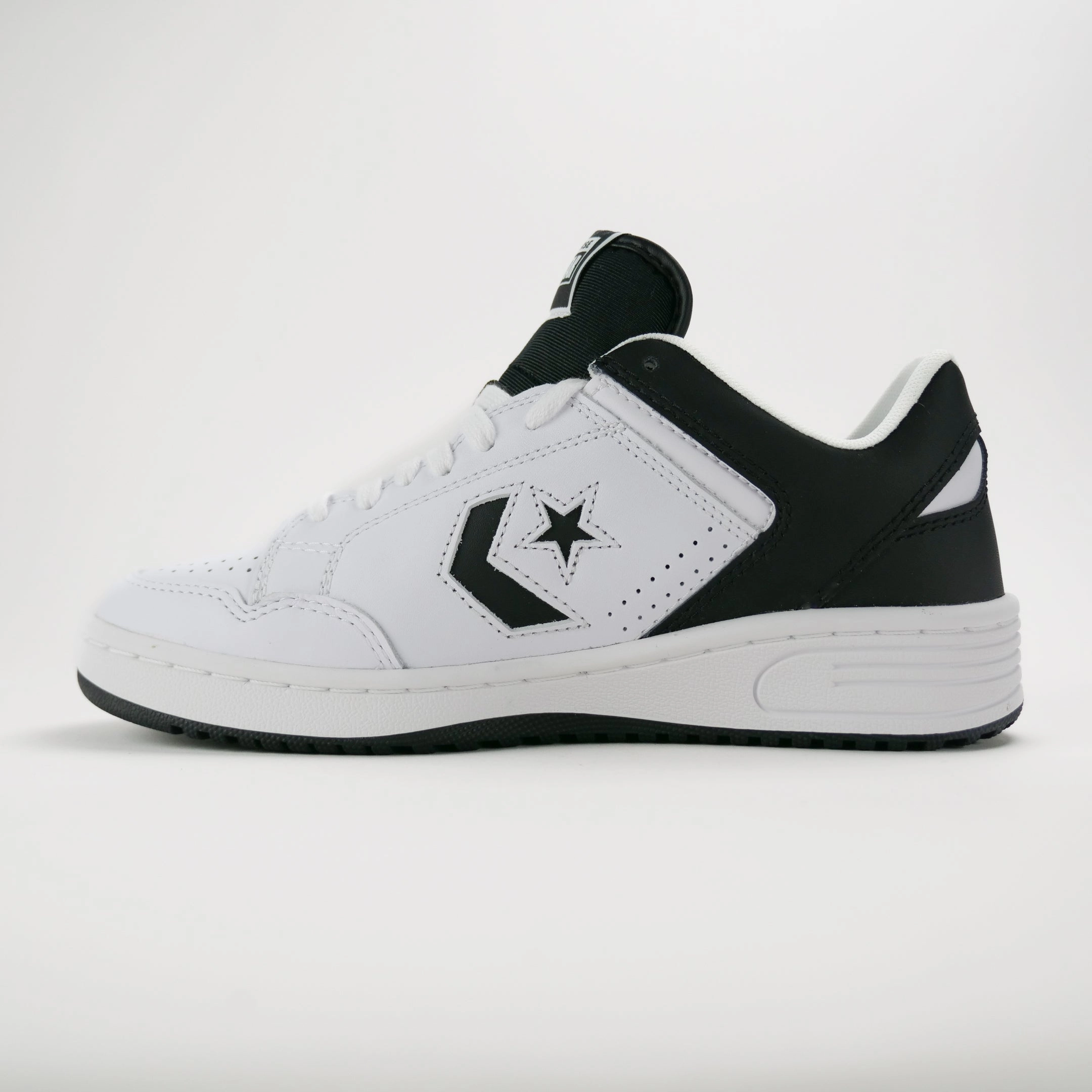 Wayne Basketball Shoes Converse Weapon