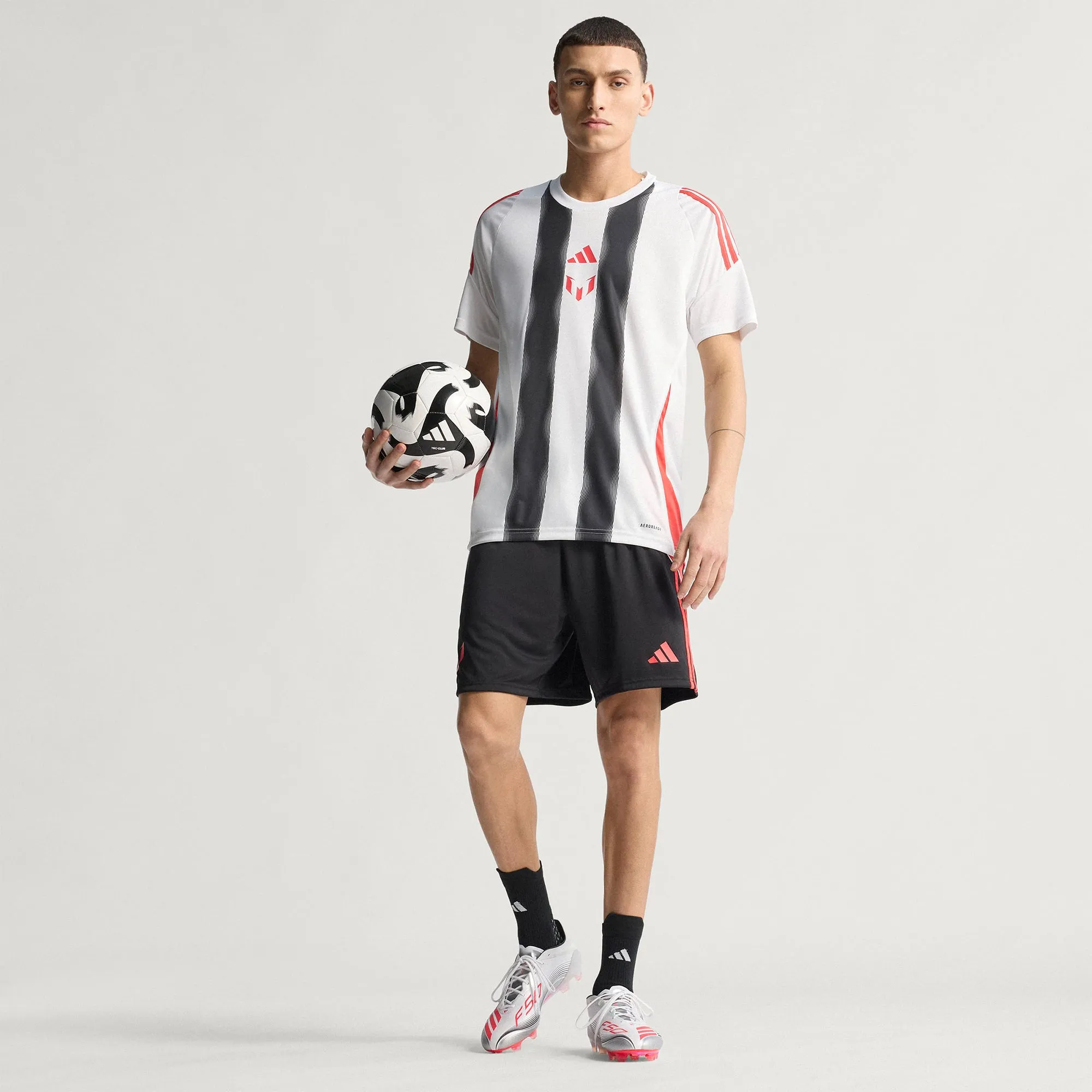 Screw In Soccer Cleats F50 Elite Messi FG/AG Football Boots