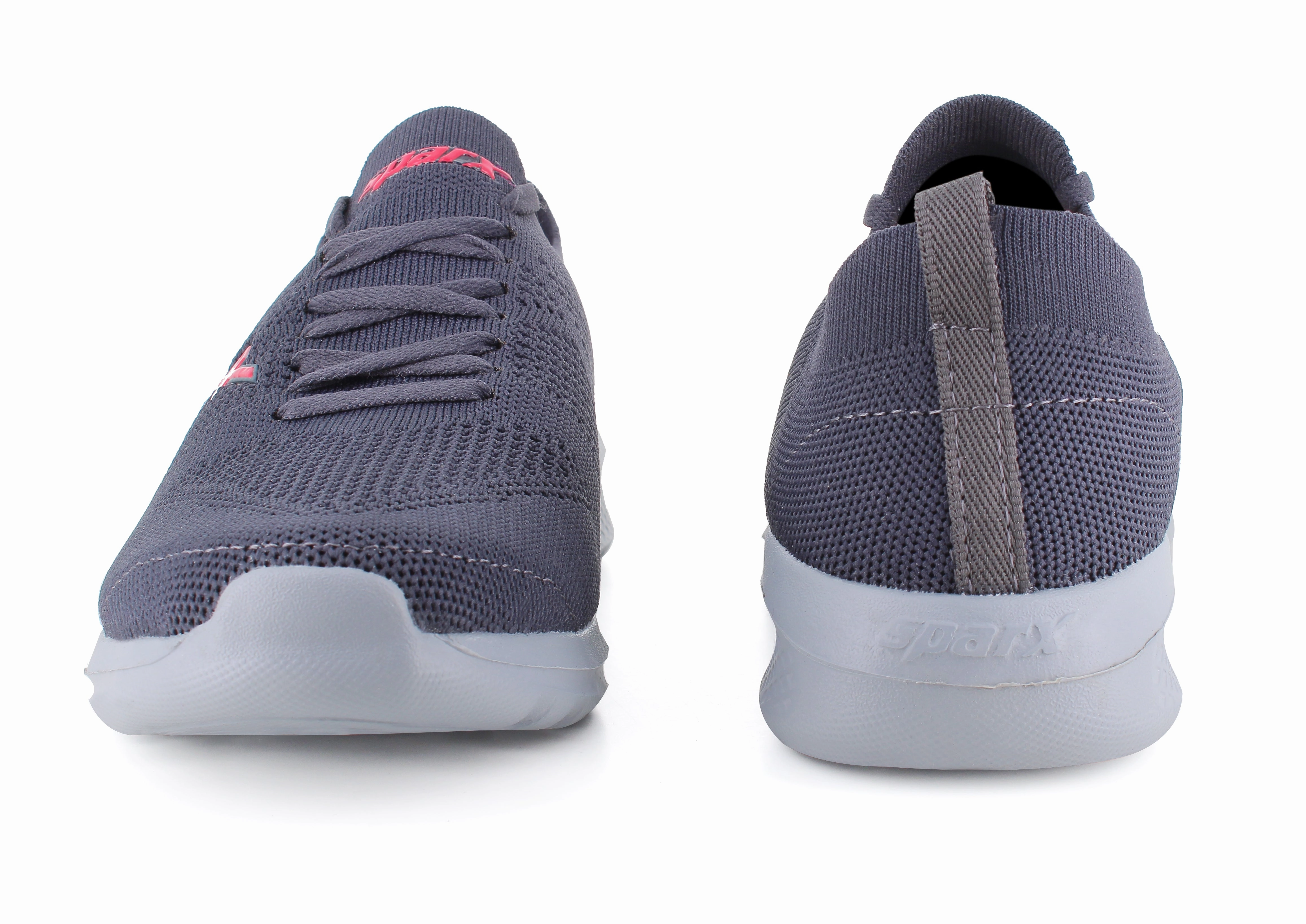 SPARX Athleisure Shoes for Men SM 679 Basketball Shoes Two Different Colors