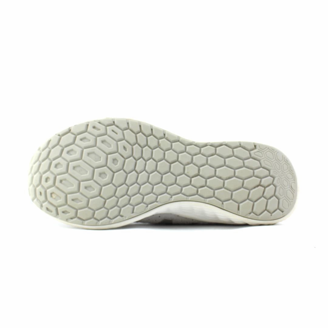 New Balance 530 Tan NEW BALANCE FRESH FOAM SPORT V1