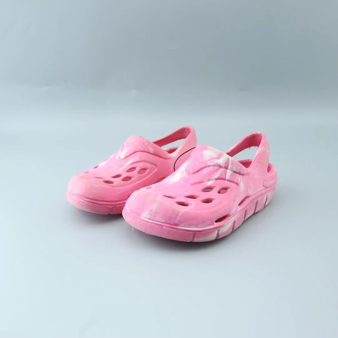 USA . Tortoise Sandals