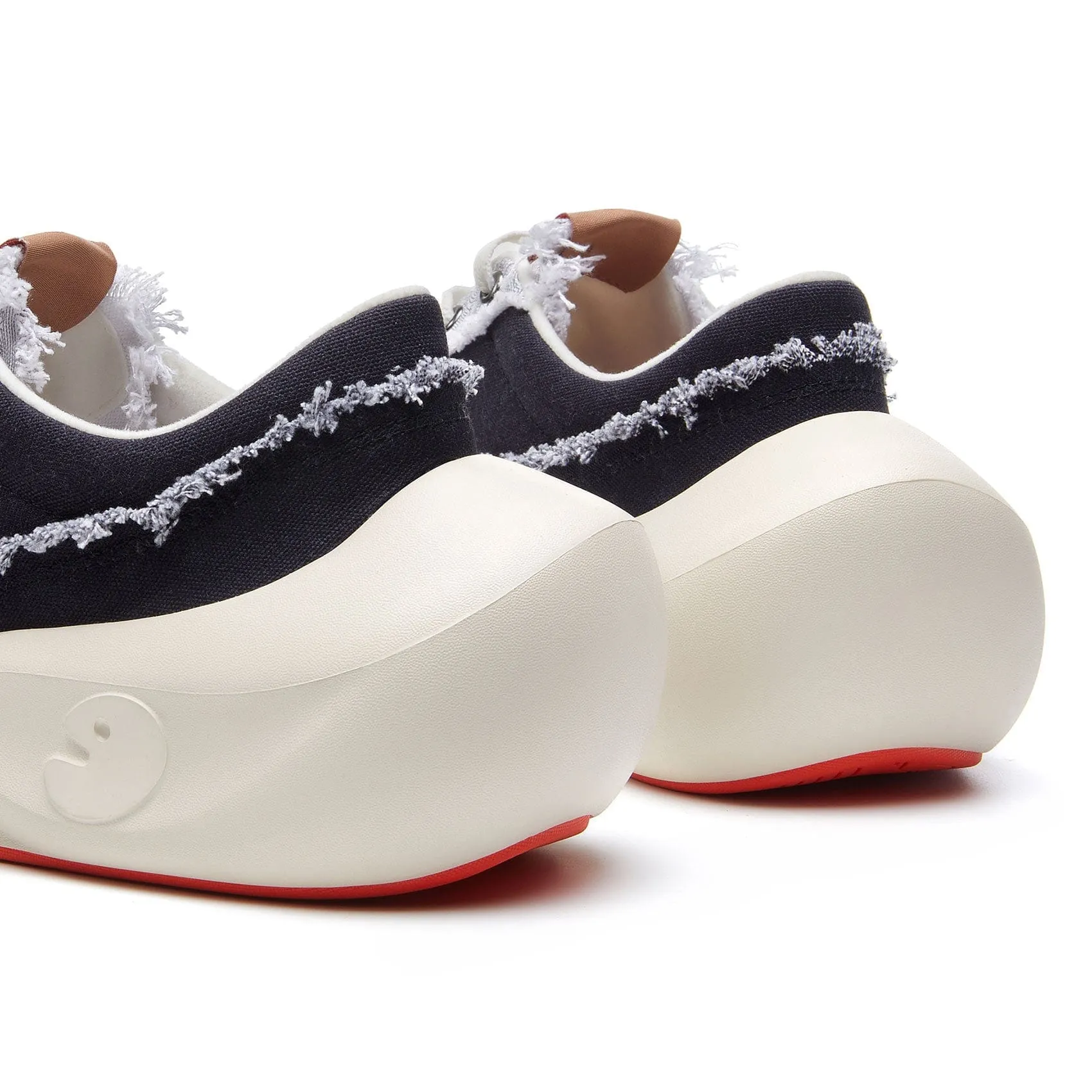 Rhymes in Black & White Bilbao B2 Men Skate Loafer Slip-on