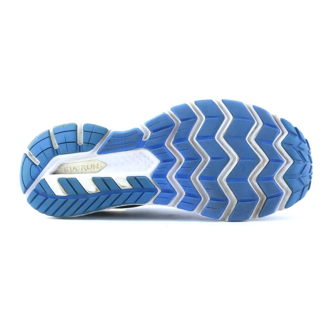 Best Running Shoes With Wide Feet SAUCONY TRIUMPH ISO 3