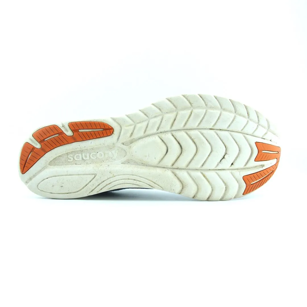 Carbon Running Shoes SAUCONY KINVARA 11