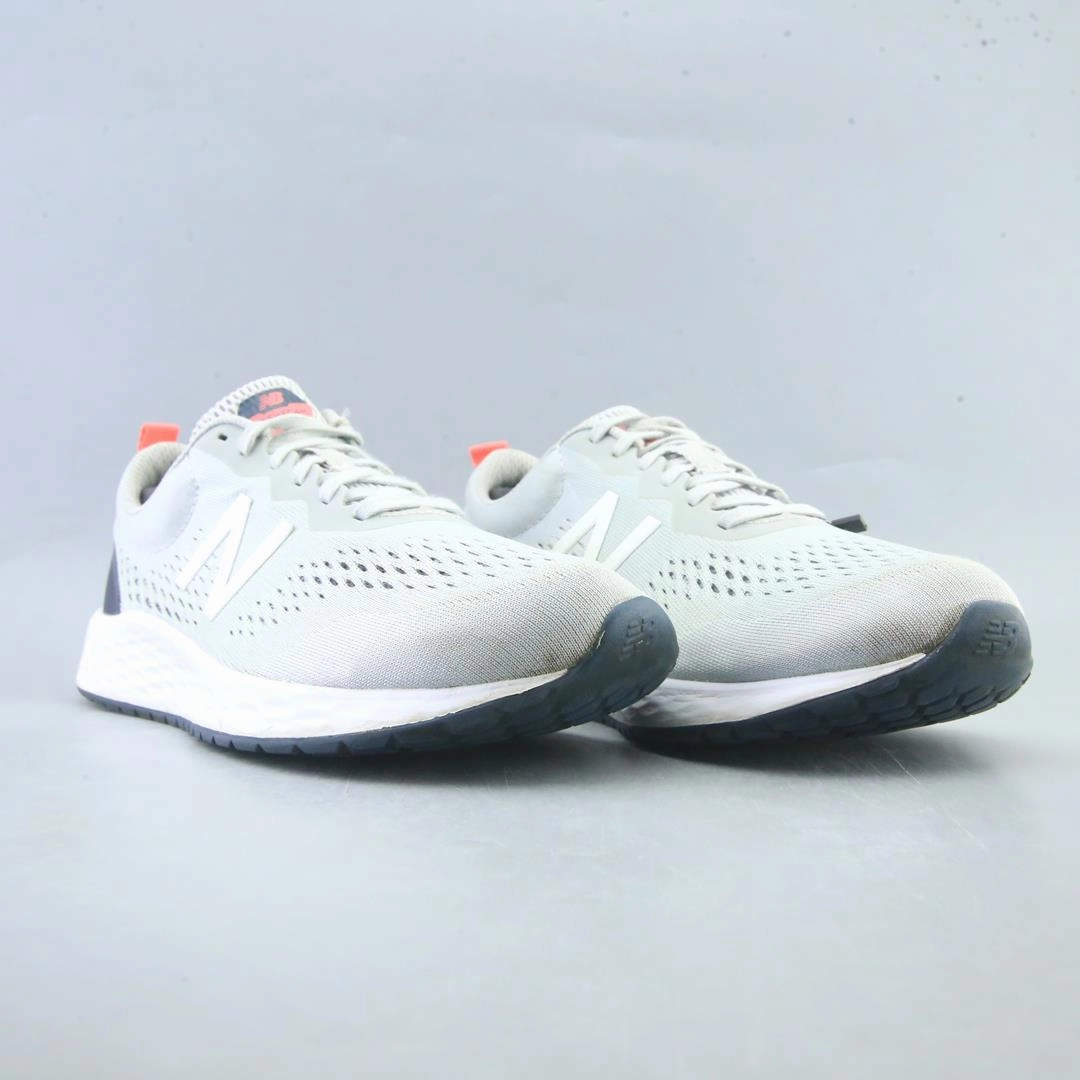 New Balance All Coasts 574 NEW BALANCE FRESH FOAM ARISHI V3