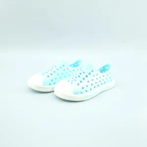 AMERICAN BRAND . New Balance Retro Tennis Shoes