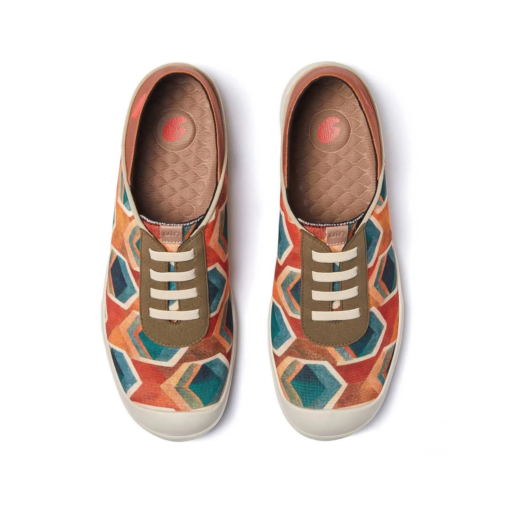 Skate Shoe Holes Vintage Tapestry Cadiz VII Men