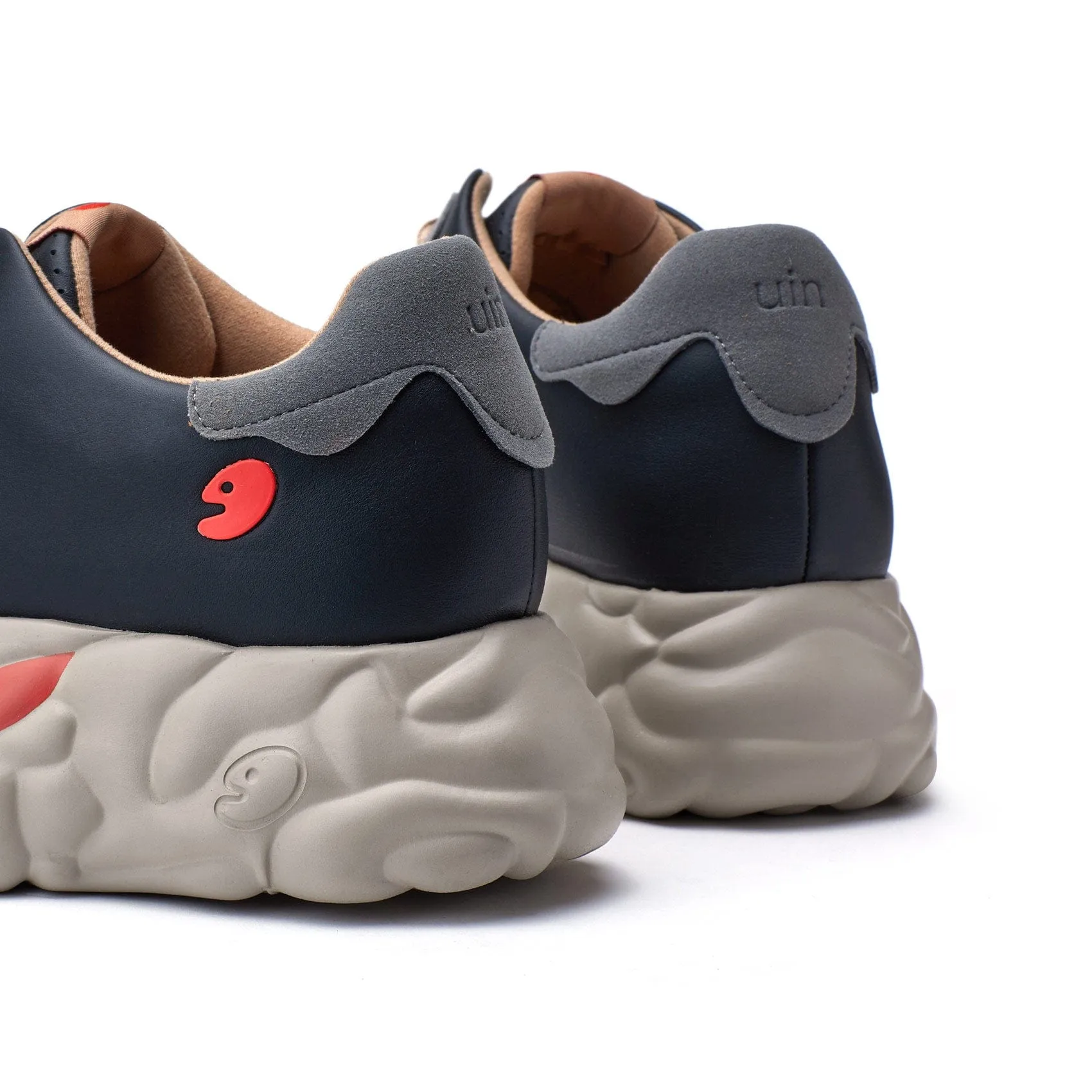 Pure Black Sanamolls II Men Wide Skate Shoes