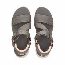 SKECHERS ARCH FIT - POP RETRO - 119246 - GYPK Kentucky Basketball Shoes